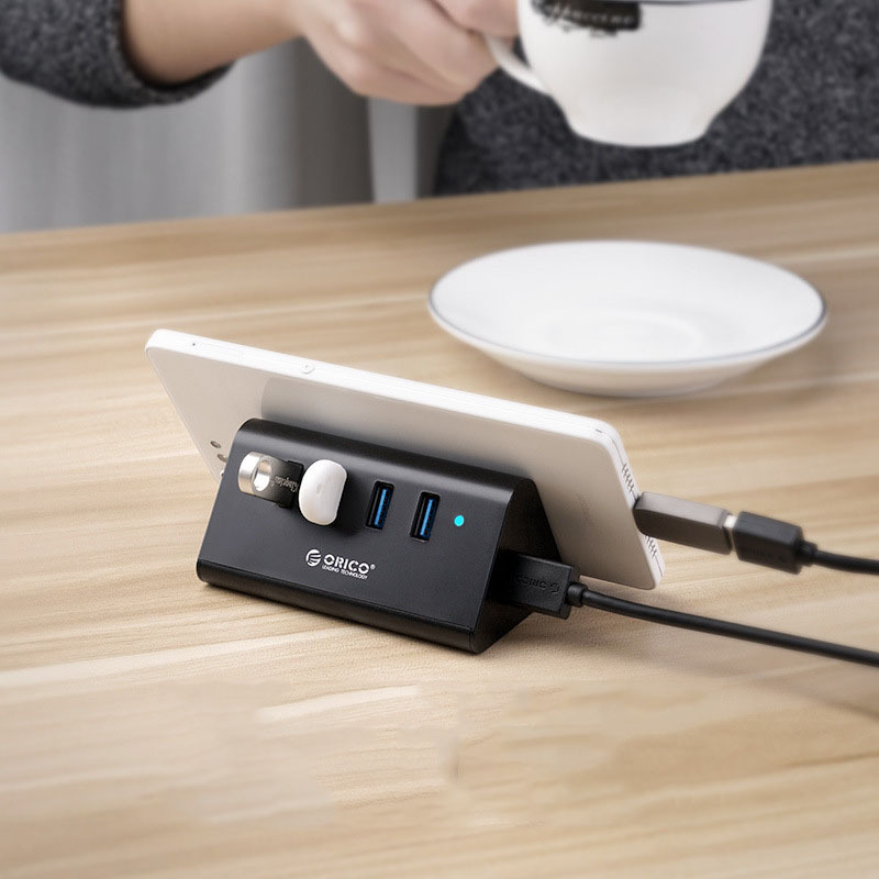Phone Stand and Hub - Image 6